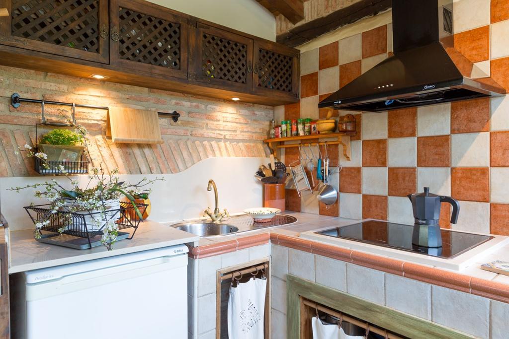 Casa Rural La Casa Del Bosque Navaconcejo Eksteriør billede